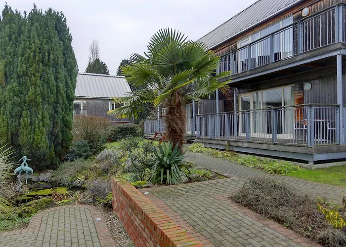 Top Hotels Near Sprowston Norwich for Travelers